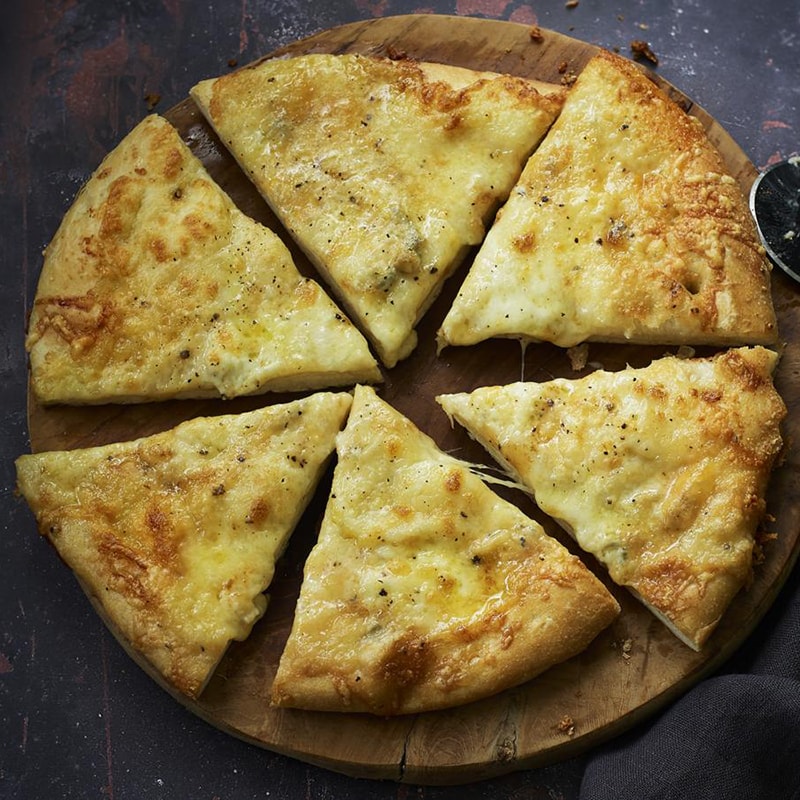 888 Пицца сырная 30 см